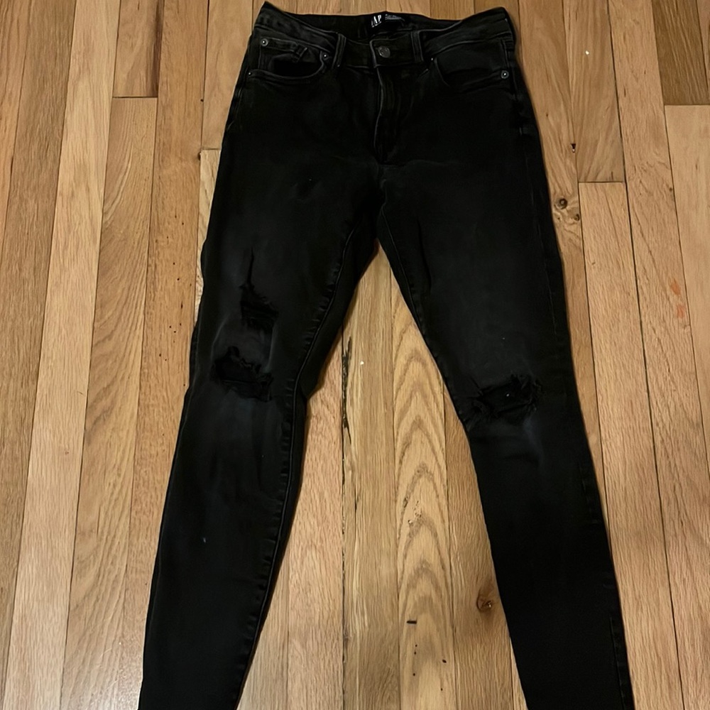 Black skinny jeans